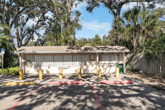 4299 OAKHURST CIRCLE E 3052, Sarasota, FL 34233