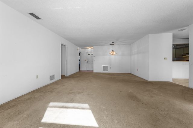 4299 OAKHURST CIRCLE E 3052, Sarasota, FL 34233