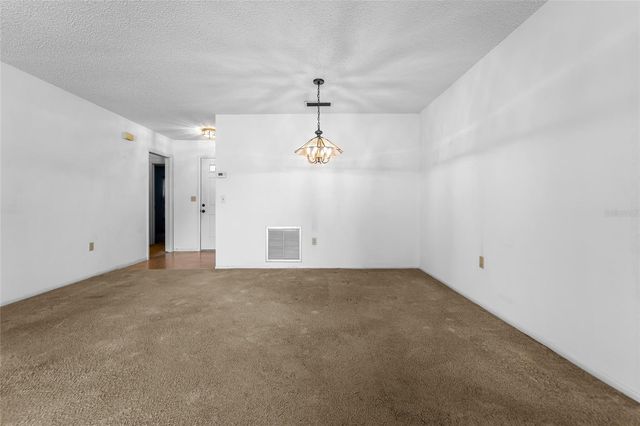 4299 OAKHURST CIRCLE E 3052, Sarasota, FL 34233