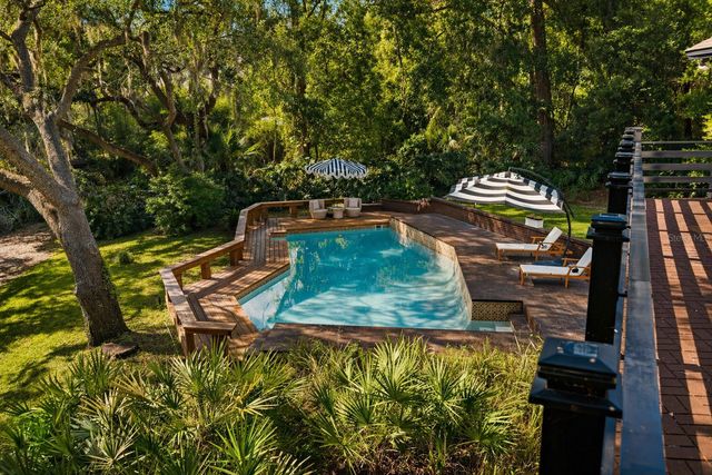 900 OAK HOLLOW PLACE, Brandon, FL 33510