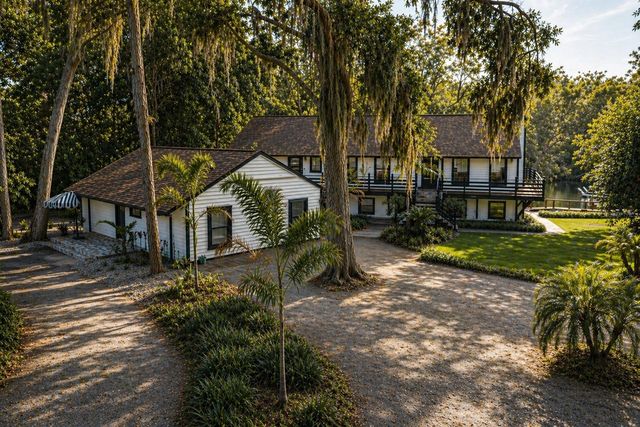 900 OAK HOLLOW PLACE, Brandon, FL 33510