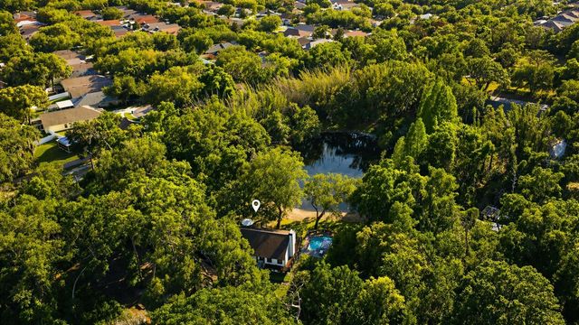 900 OAK HOLLOW PLACE, Brandon, FL 33510