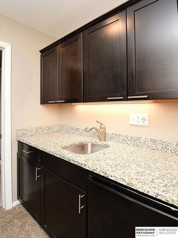 6155 South Street, Lincoln, NE 68506