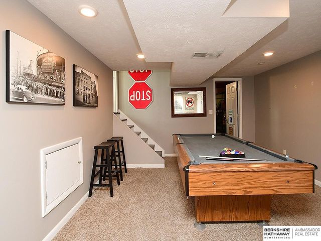 6155 South Street, Lincoln, NE 68506