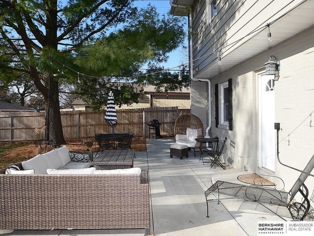 6155 South Street, Lincoln, NE 68506