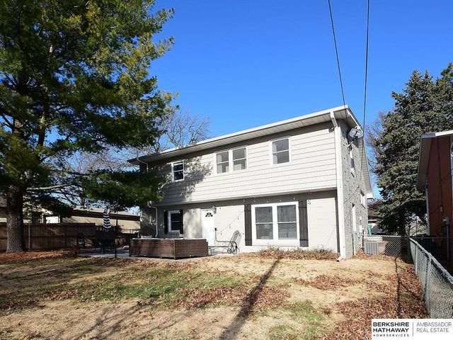 6155 South Street, Lincoln, NE 68506