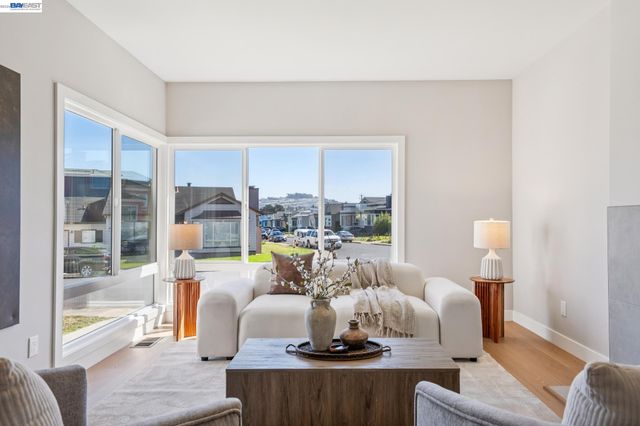 356 Northgate Ave, Daly City, CA 94015