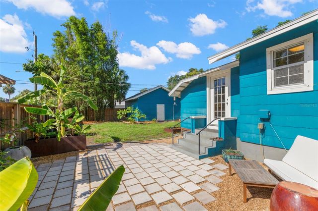 2700 2ND AVENUE N, St Petersburg, FL 33713