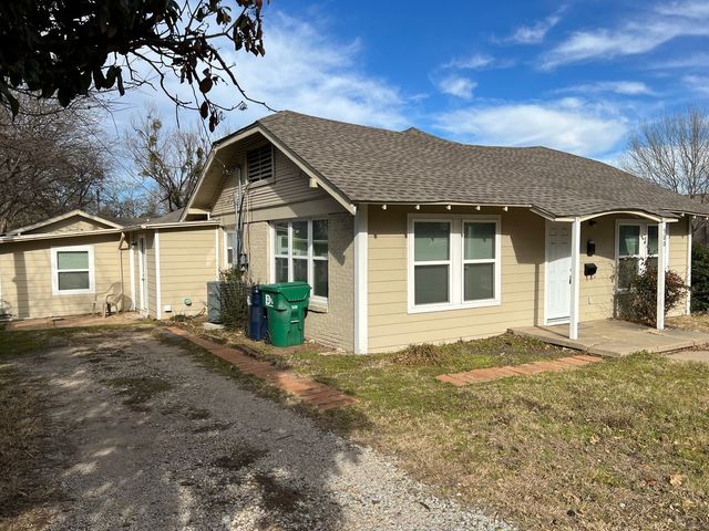 500 W Parkway Street 2, Denton, TX 76201