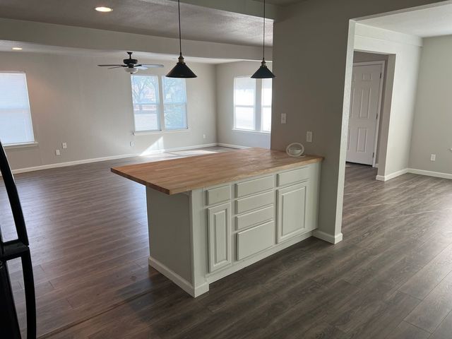 500 W Parkway Street 2, Denton, TX 76201