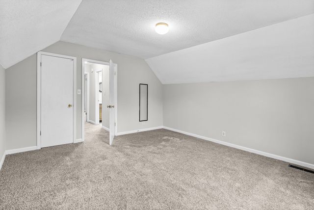 1901 Roan Dr, Clarksville, TN 37042