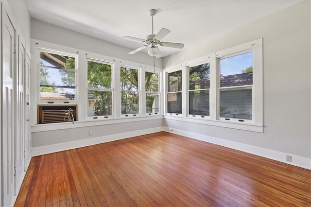 507 W Orange Avenue, Orange, TX 77630