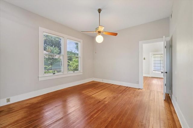 507 W Orange Avenue, Orange, TX 77630