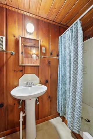 507 W Orange Avenue, Orange, TX 77630