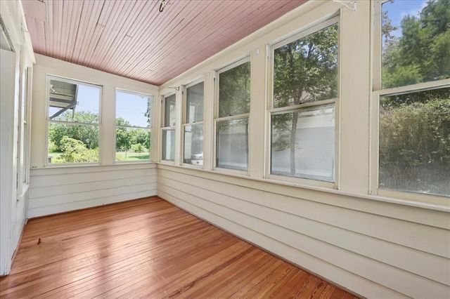 507 W Orange Avenue, Orange, TX 77630