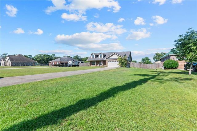 9930 Hall Road, Grand Bay, AL 36541
