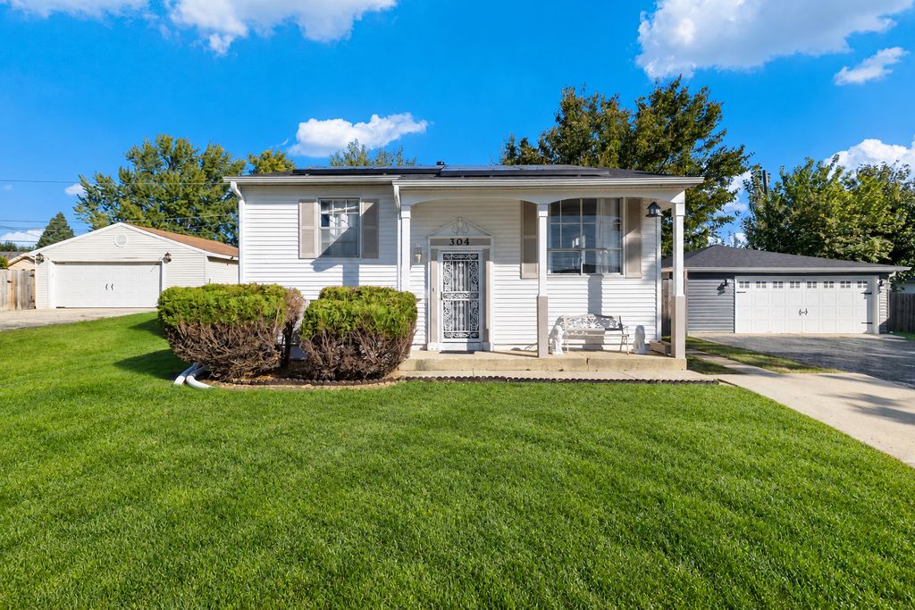 304 Hamrick Avenue, Romeoville, IL 60446 — exterior
