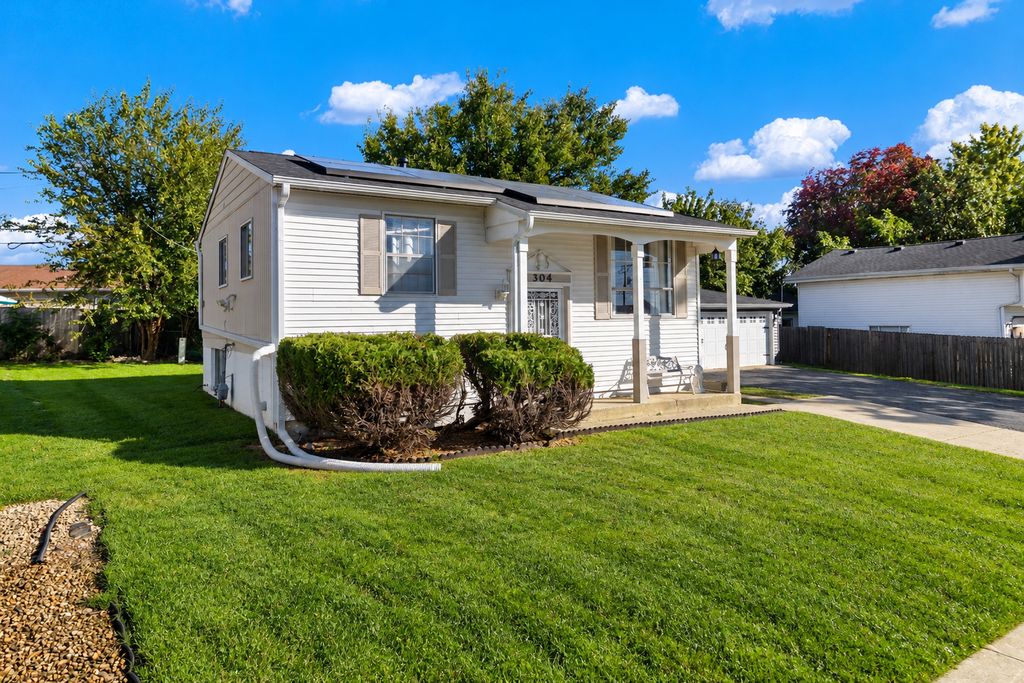 304 Hamrick Avenue, Romeoville, IL 60446 — photo 2