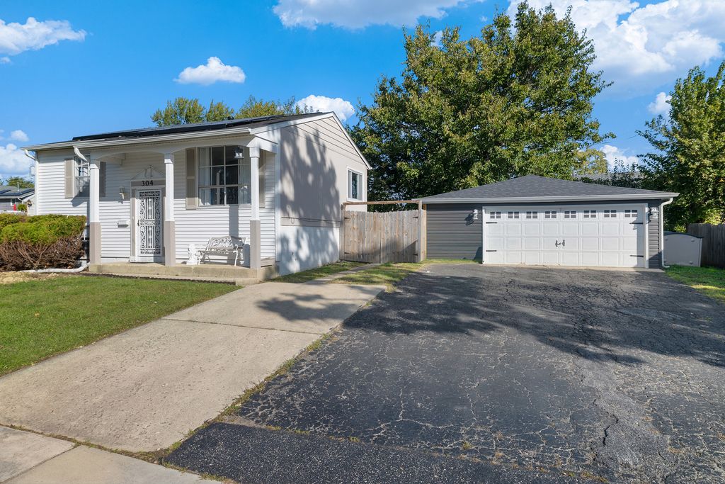 304 Hamrick Avenue, Romeoville, IL 60446 — photo 3