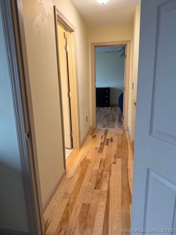 11 Stonehouse Drive, Plainfield, CT 06354