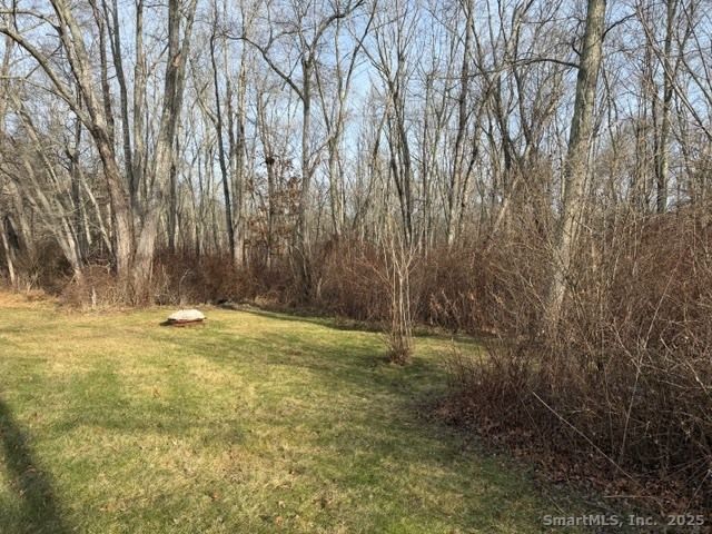 11 Stonehouse Drive, Plainfield, CT 06354