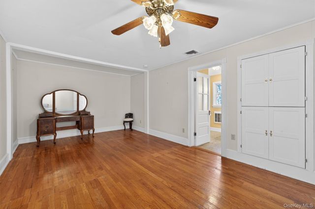 8 Broadway, Cornwall, NY 12518