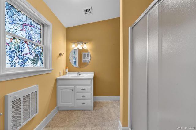 8 Broadway, Cornwall, NY 12518