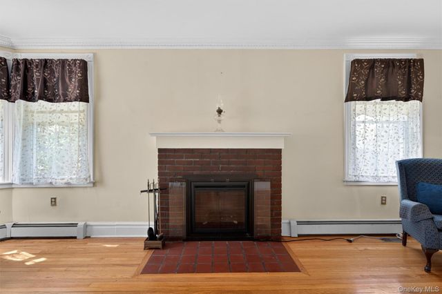 8 Broadway, Cornwall, NY 12518