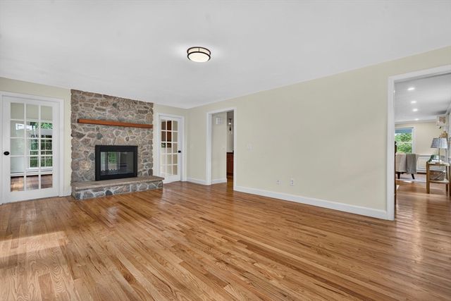 3 Hill Wood Way, Sandwich, MA 02563