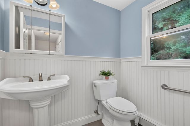 3 Hill Wood Way, Sandwich, MA 02563