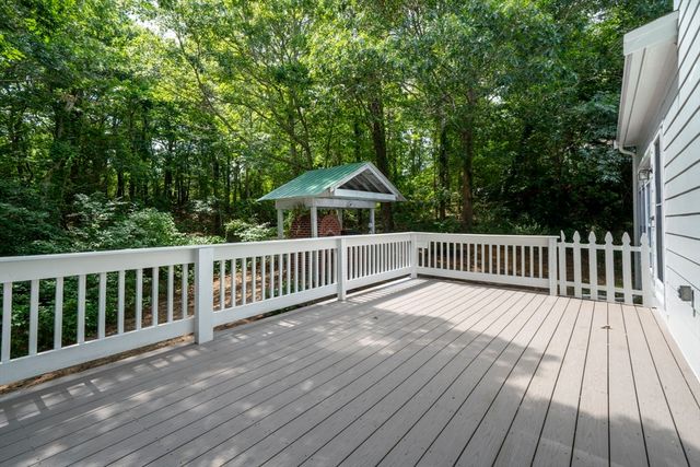 3 Hill Wood Way, Sandwich, MA 02563