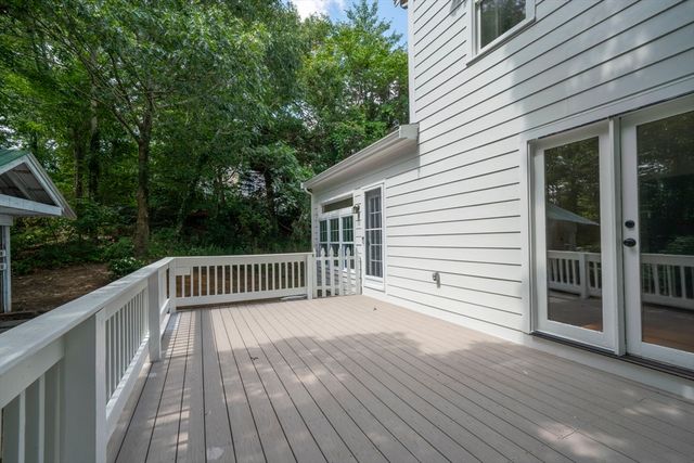3 Hill Wood Way, Sandwich, MA 02563