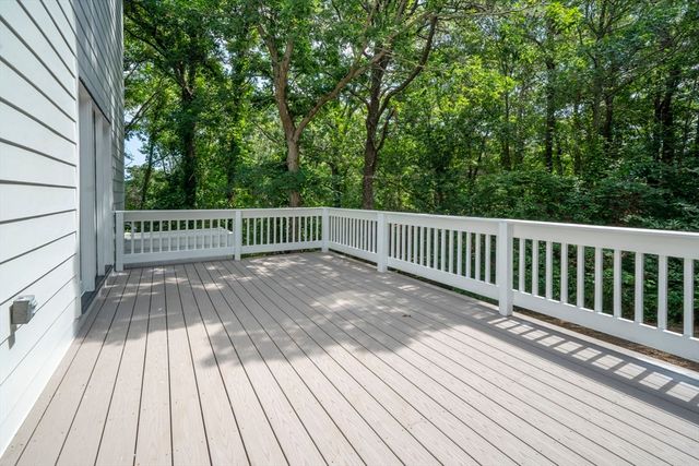3 Hill Wood Way, Sandwich, MA 02563