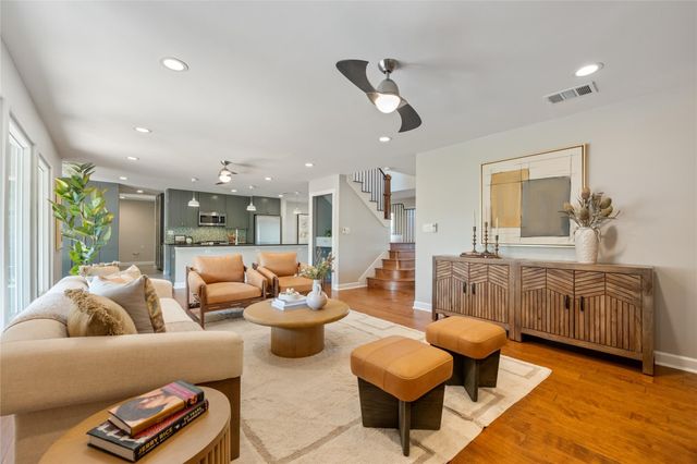6812 Pioneer PL, Austin, TX 78757