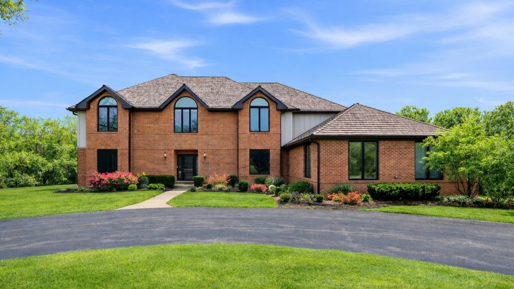 5212 Briarcrest Lane, Long Grove, IL 60047