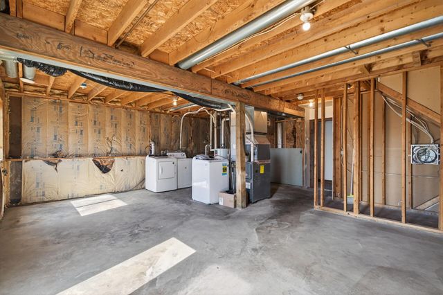 1275 10th Avenue SE, Cambridge, MN 55008