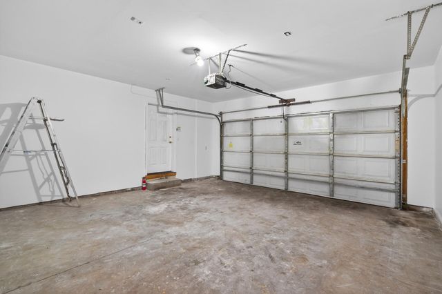 1275 10th Avenue SE, Cambridge, MN 55008