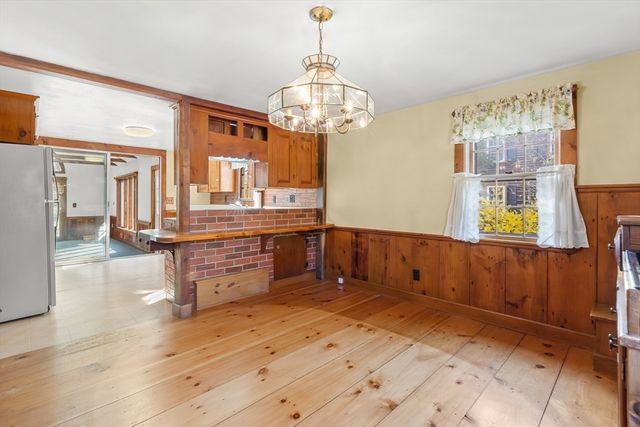 21 Prospect Street, West Newbury, MA 01985