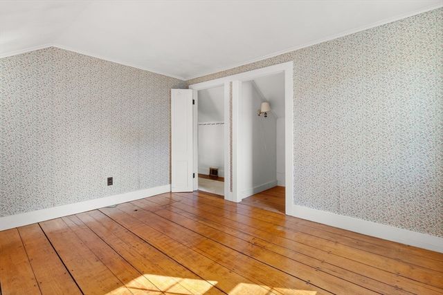 21 Prospect Street, West Newbury, MA 01985
