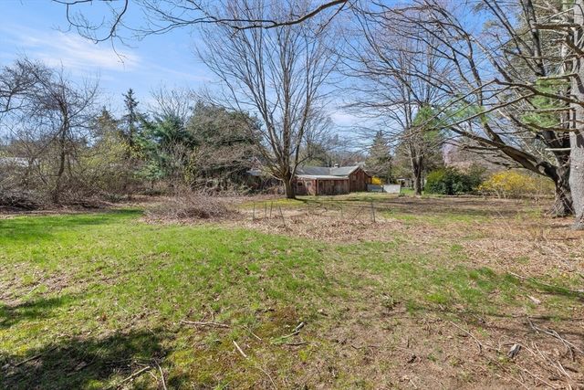 21 Prospect Street, West Newbury, MA 01985
