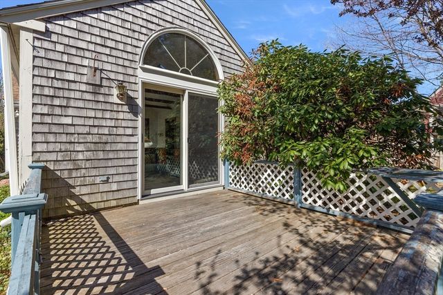 21 Prospect Street, West Newbury, MA 01985