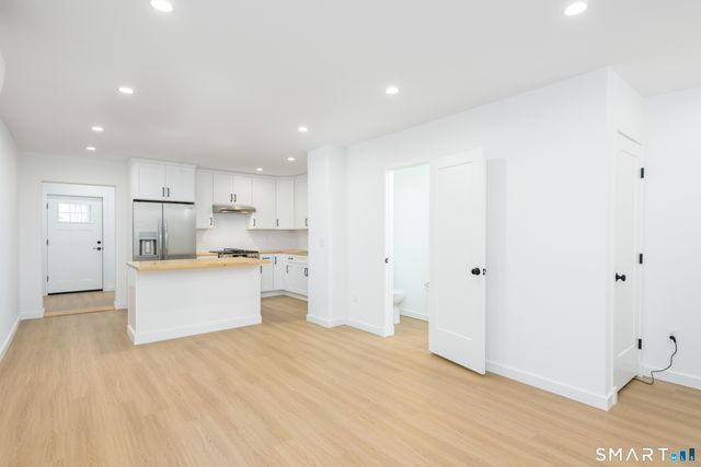 28 Townsend Street, New Haven, CT 06511