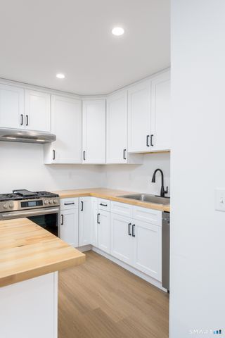 28 Townsend Street, New Haven, CT 06511