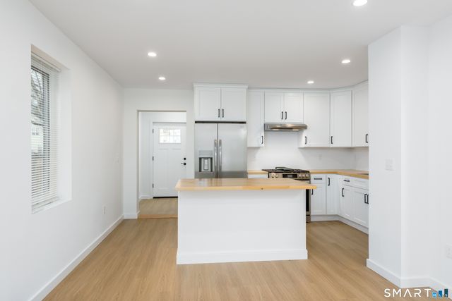 28 Townsend Street, New Haven, CT 06511