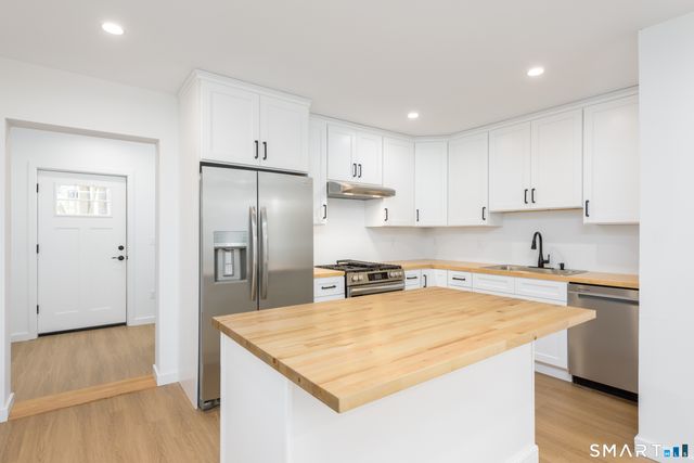 28 Townsend Street, New Haven, CT 06511