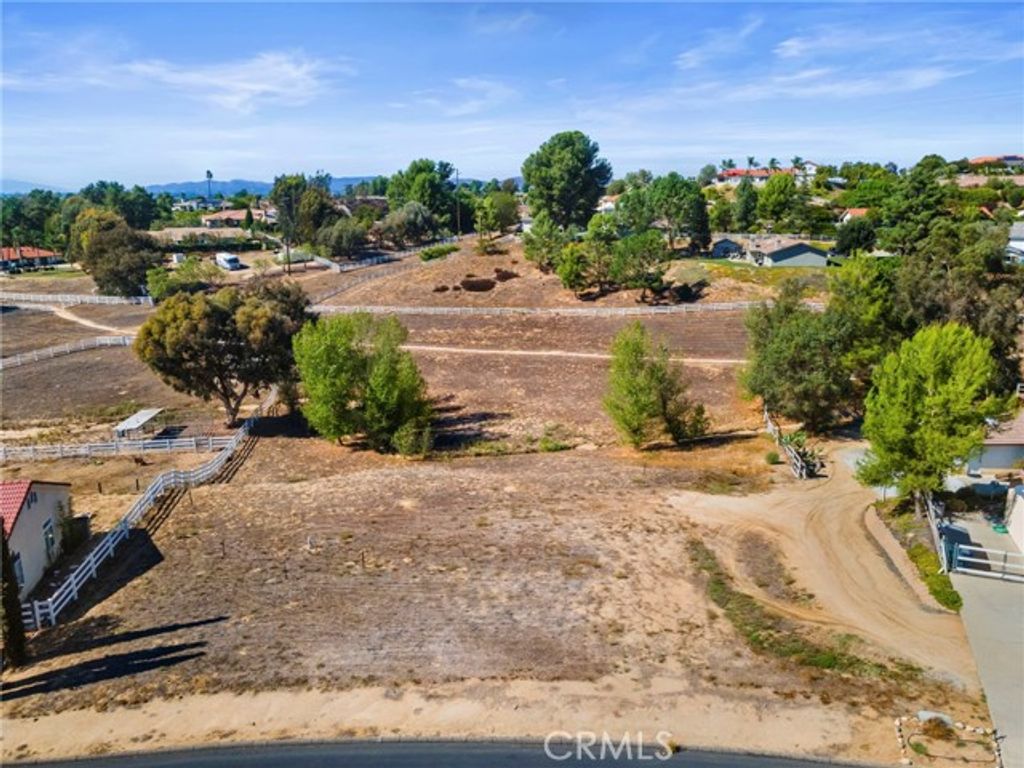 30770 Avenida Buena Suerte, Temecula, CA 92591
