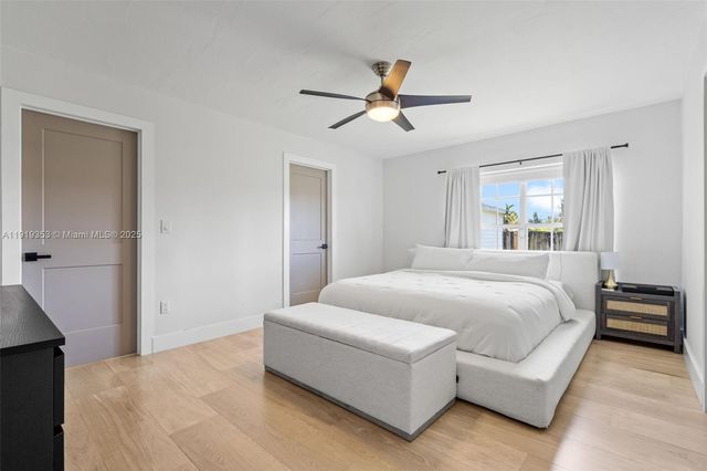 9920 SW 35th Ter, Miami, FL 33165