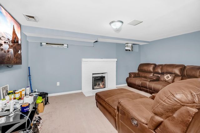 1803 Bush Avenue E, Saint Paul, MN 55119