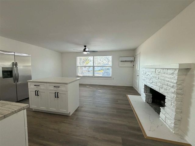 4711 10TH AVENUE S, St Petersburg, FL 33711