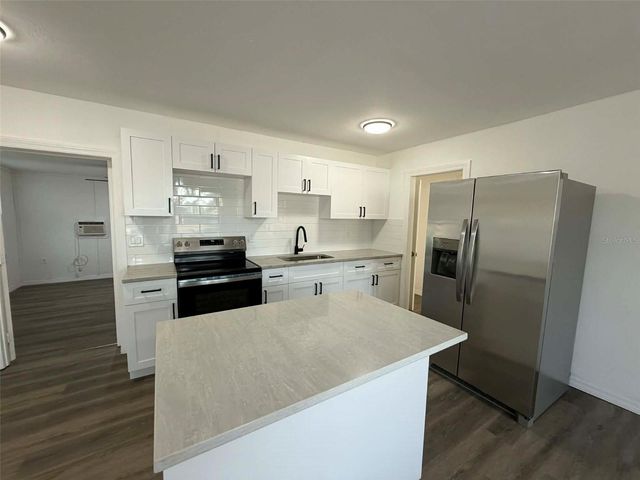 4711 10TH AVENUE S, St Petersburg, FL 33711